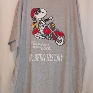 Iceberg Gray Snoopy Graphic Tee